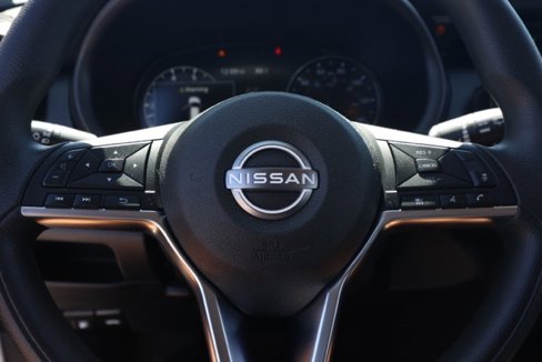 Used 2024 Nissan Kicks SV image 25