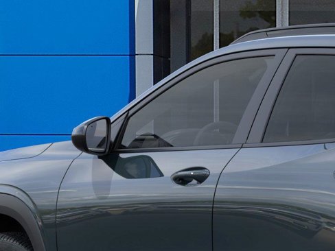 New 2025 Chevrolet Trax LT w/ Driver Confidence Package image 12