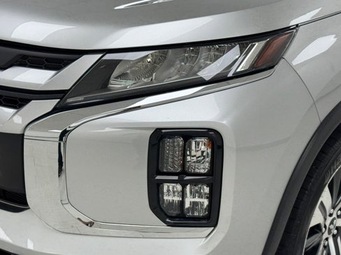 Used 2023 Mitsubishi Outlander Sport AWD image 33