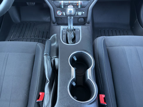 Certified 2019 Ford Mustang Coupe w/ Equipment Group 101A image 25