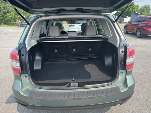 Used 2016 Subaru Forester 2.5i Premium w/ All-Weather Package image 16