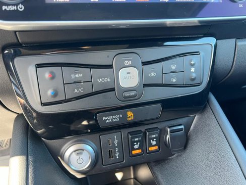 Used 2024 Nissan Leaf SV Plus image 25