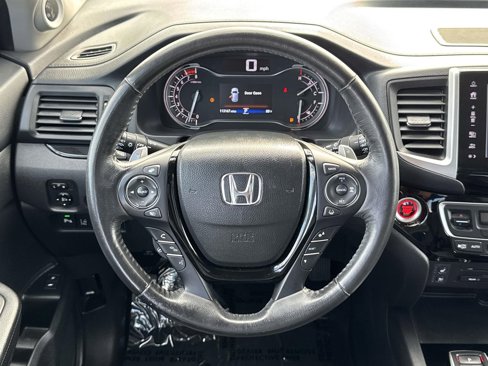 Used 2017 Honda Pilot Elite image 10