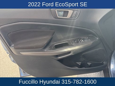 Used 2022 Ford EcoSport SE image 11