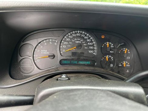 Used 2005 Chevrolet Tahoe 4WD w/ Skid Plate Package image 16