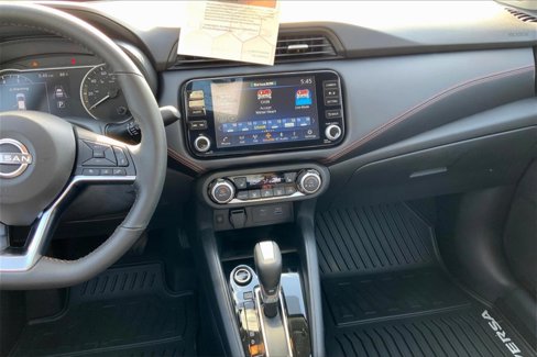 New 2025 Nissan Versa SR w/ Trunk Package image 8