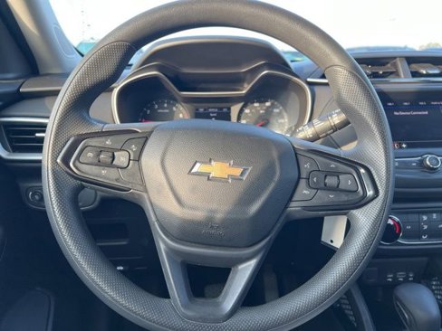 Used 2021 Chevrolet TrailBlazer LS image 13