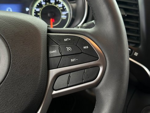 Certified 2022 Jeep Cherokee Latitude Lux image 28
