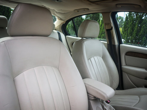 Used 2007 Jaguar X-TYPE 3.0 image 32