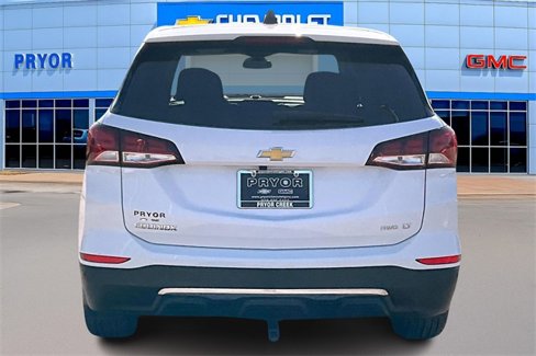 Used 2023 Chevrolet Equinox LT w/ LPO, Floor Liner Package image 6
