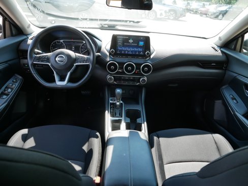 Certified 2022 Nissan Sentra SV w/ Trunk Package image 10