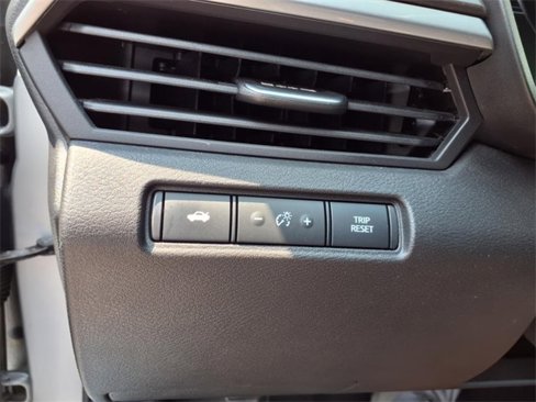 Used 2023 Nissan Altima 2.5 SV image 19
