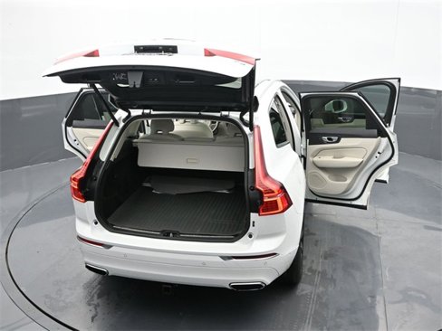 Used 2021 Volvo XC60 T5 Inscription w/ Advanced Package image 28