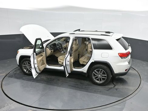 Used 2018 Jeep Grand Cherokee Limited image 50