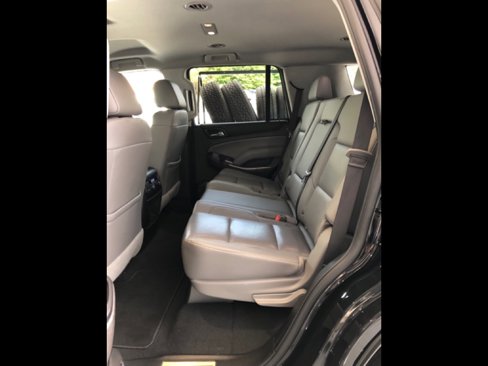 Used 2019 Chevrolet Tahoe LT image 19