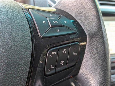 Used 2017 Ford Explorer XLT w/ Equipment Group 202A image 17