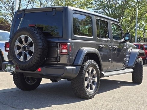 Used 2019 Jeep Wrangler Unlimited Sahara image 28