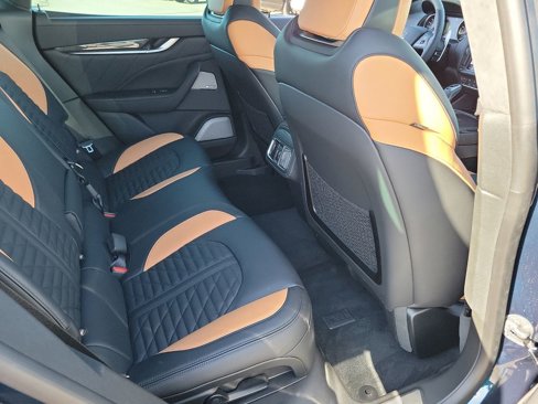 New 2024 Maserati Levante Trofeo image 18