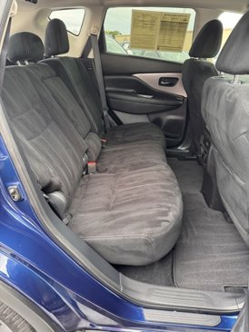 Used 2019 Nissan Murano S image 13