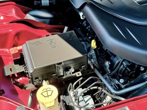 Used 2021 Dodge Challenger SXT image 29