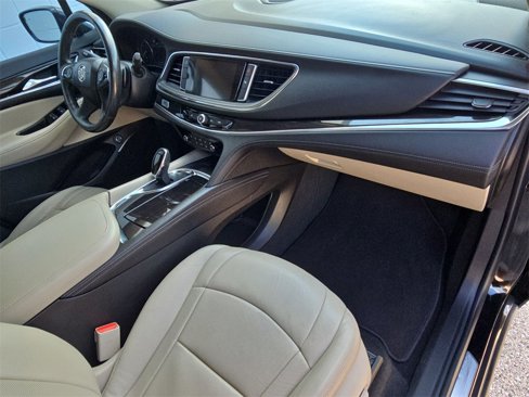 Certified 2018 Buick Enclave Essence image 30