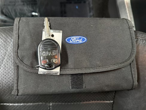 Used 2013 Ford F150 Platinum image 38