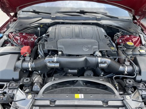 Used 2017 Jaguar XE R-Sport image 4