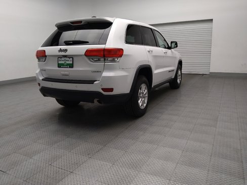 Used 2018 Jeep Grand Cherokee Laredo image 9