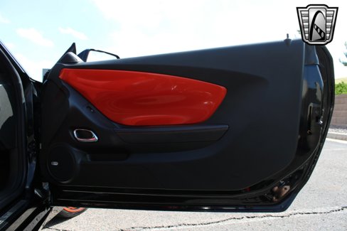 Used 2010 Chevrolet Camaro SS w/ Interior Accent Trim Package image 25