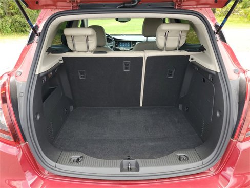Used 2019 Buick Encore Essence image 28