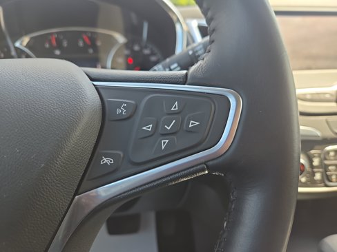 Used 2022 Chevrolet Equinox LT image 19