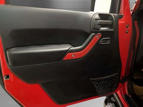Used 2016 Jeep Wrangler Unlimited Sport image 28