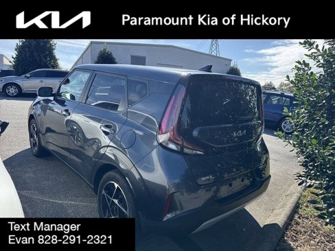 Used 2023 Kia Soul EX image 8