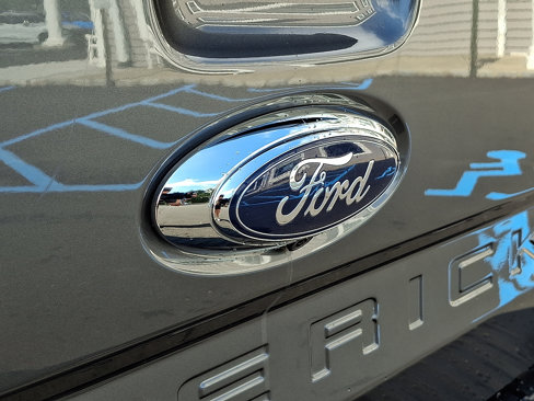 Certified 2022 Ford Maverick Lariat w/ Equipment Group 500A Standard image 29