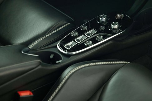 Used 2020 McLaren GT image 37