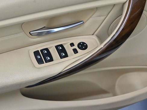Used 2014 BMW 328i xDrive Sedan image 11