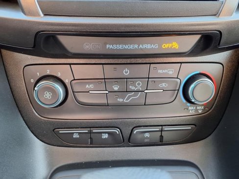 Used 2022 Ford Transit Connect XL image 10