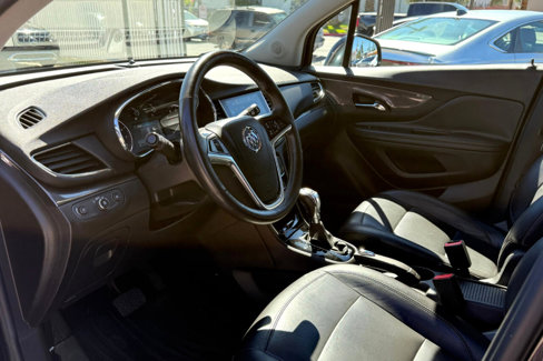 Used 2018 Buick Encore Essence image 9