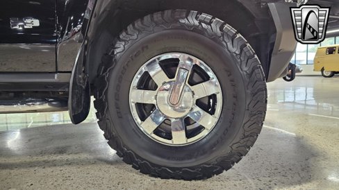 Used 2007 HUMMER H3 image 5