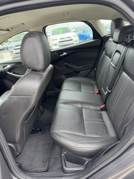 Used 2013 Ford Focus Titanium w/ Titanium Handling Pkg image 13