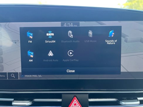 Used 2024 Hyundai Elantra SEL image 22