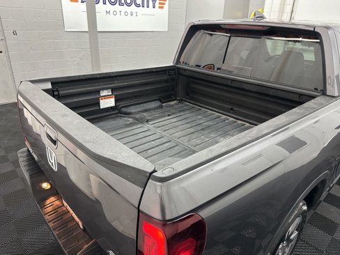 Used 2019 Honda Ridgeline RTL image 11
