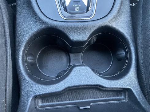 Used 2019 Jeep Cherokee Limited image 65
