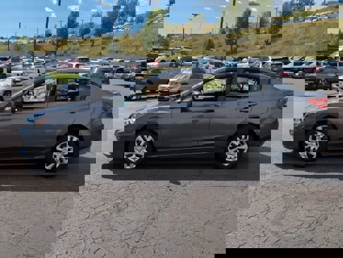 Used 2018 Subaru Impreza 2.0i image 4