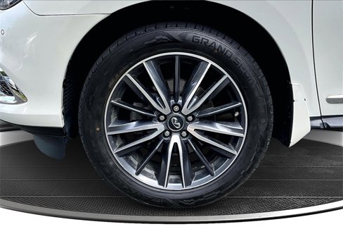 Used 2017 INFINITI QX60 Luxe w/ Deluxe Technology Package image 31