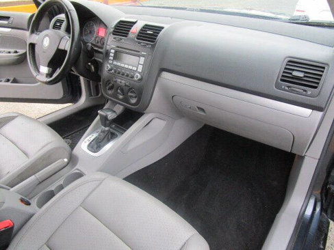 Used 2008 Volkswagen Jetta SE image 12