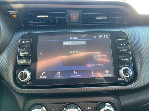 Used 2024 Nissan Kicks SV image 21