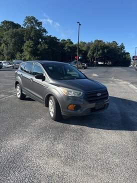 Used 2017 Ford Escape S image 4