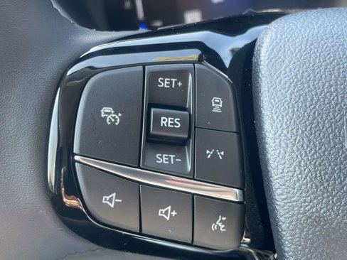 New 2025 Ford Escape Active image 17