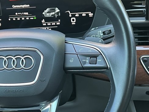 Used 2021 Audi A4 2.0T Premium Plus w/ Premium Plus Package image 39
